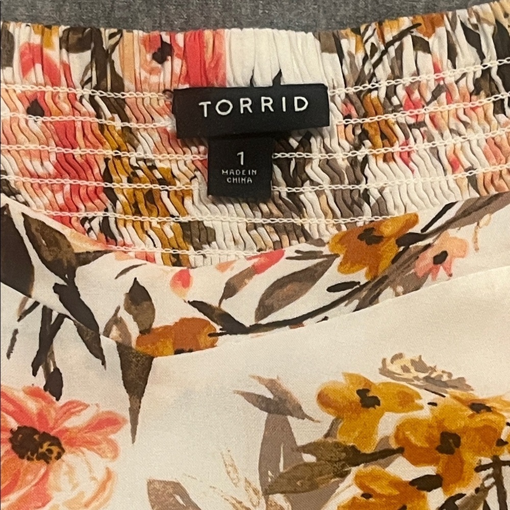 Torrid floral midi length, fully lined dress, size 1, 1X or 14/16 - Picture 3 of 9